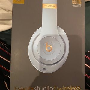 Beats Studio 3 wireless